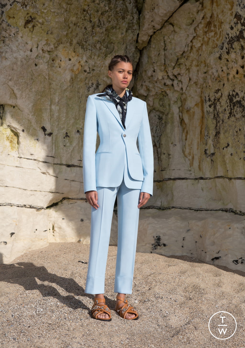 Fashion Week Paris Resort 2020 look 7 from the Cédric Charlier collection 女装