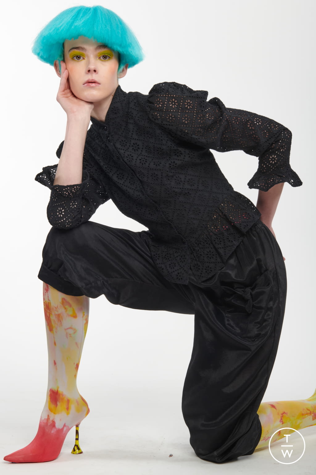Fashion Week New York Pre-Fall 2022 look 7 from the Batsheva collection womenswear