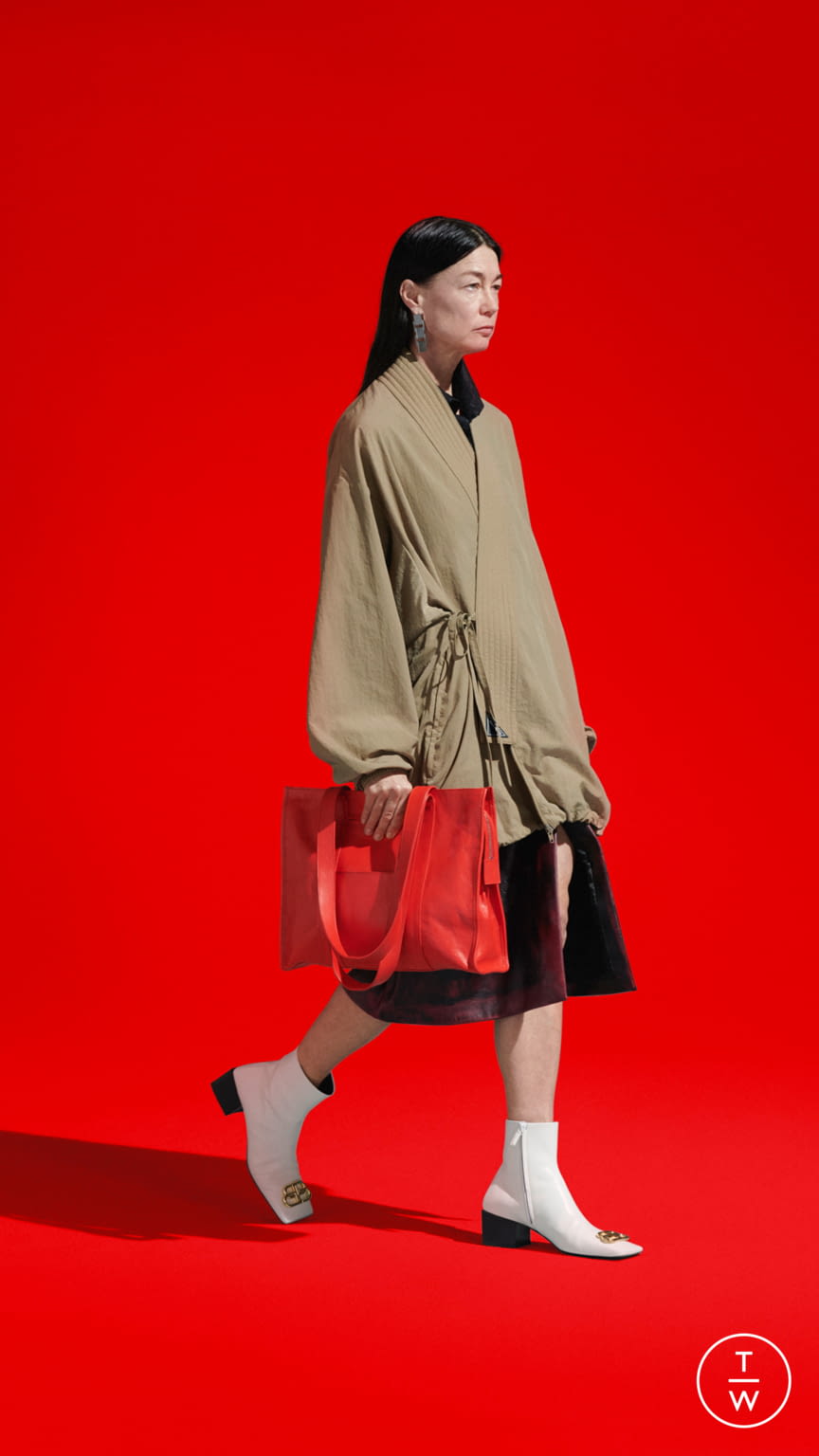 Fashion Week Paris Pre-Fall 2019 look 6 from the Balenciaga collection 女装