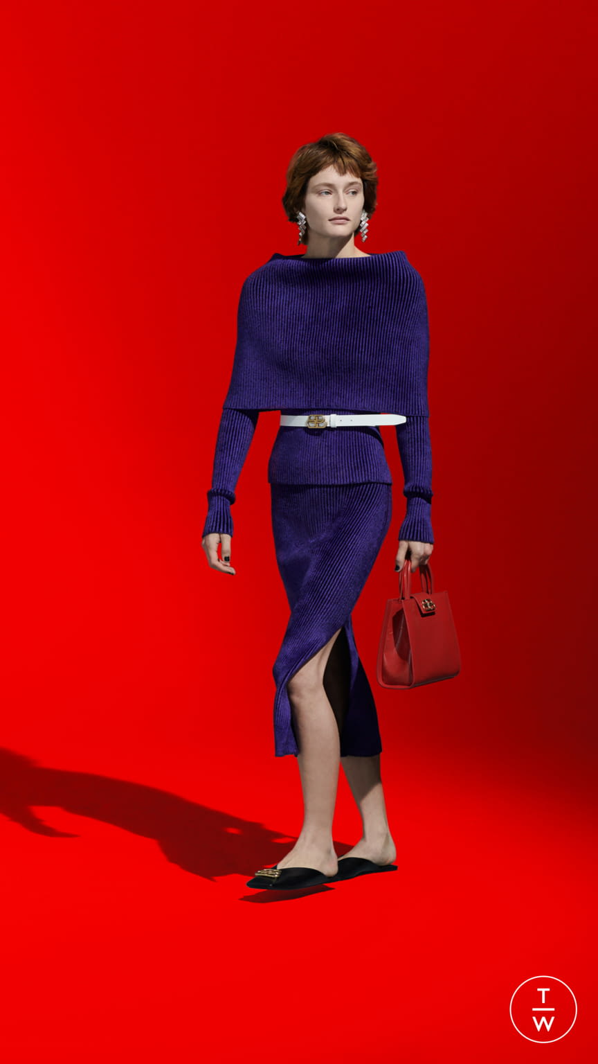 Fashion Week Paris Pre-Fall 2019 look 73 from the Balenciaga collection womenswear