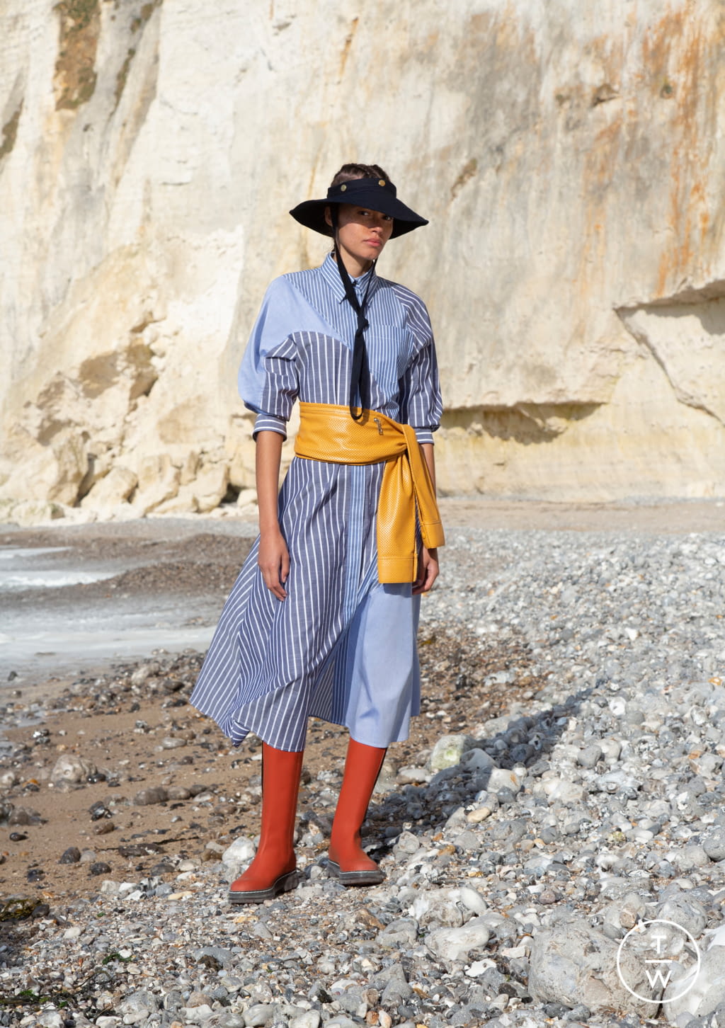 Fashion Week Paris Resort 2020 look 8 from the Cédric Charlier collection womenswear