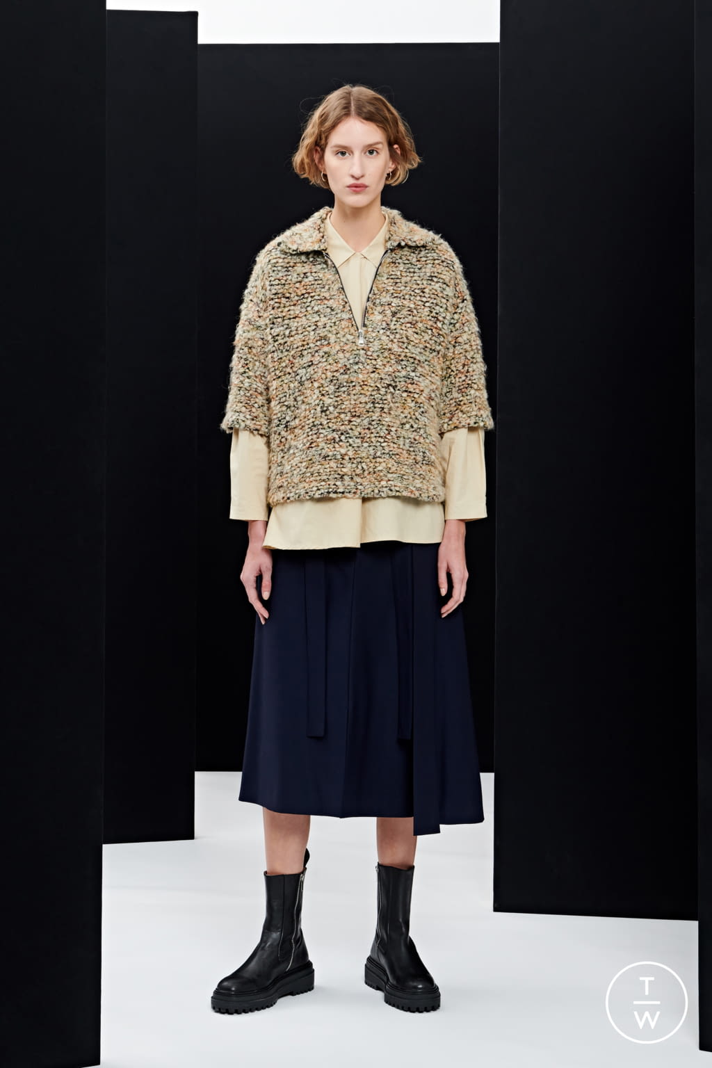 Fashion Week Paris Pre-Fall 2021 look 8 from the Nehera collection womenswear