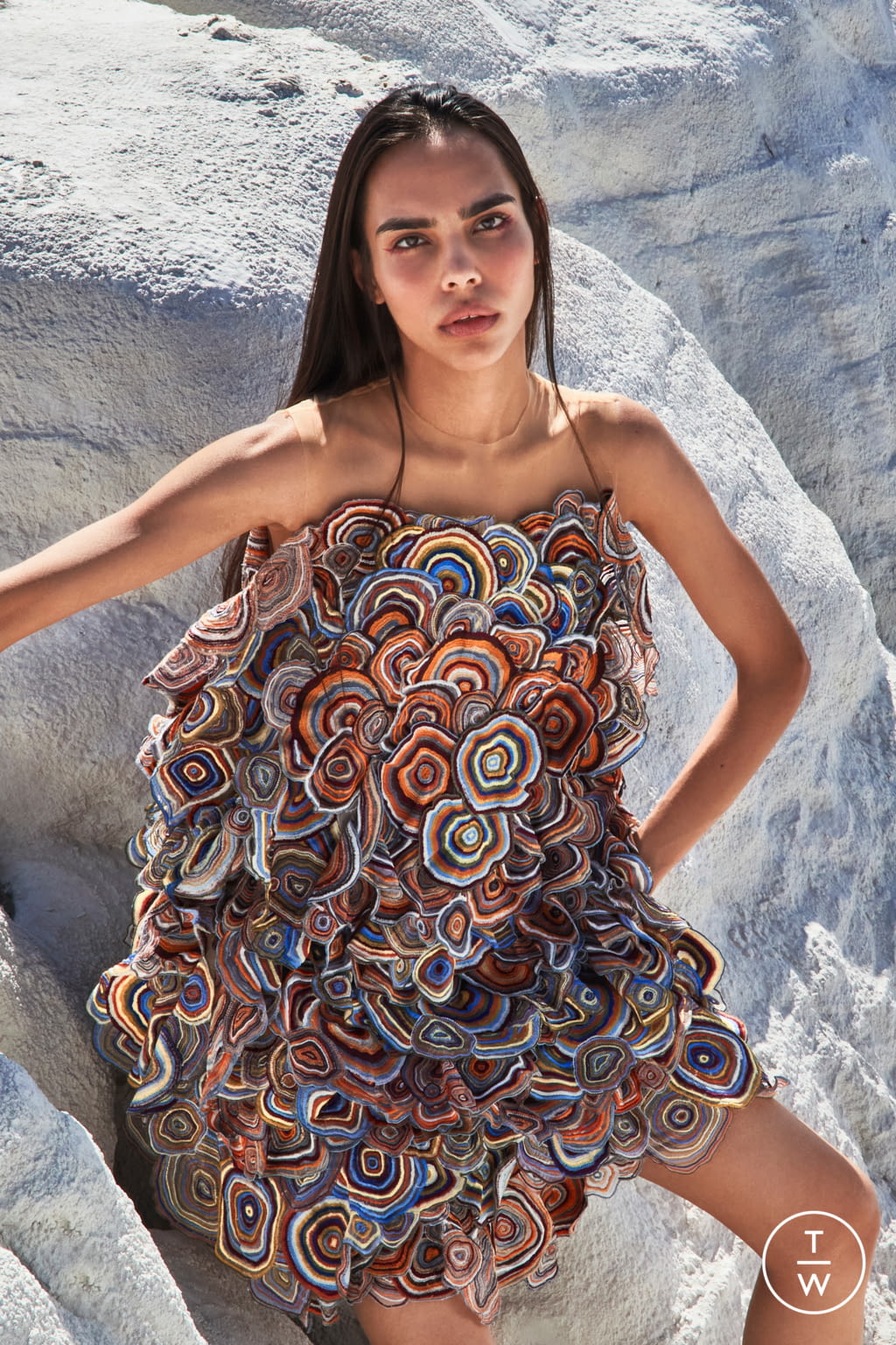 Fashion Week Paris Spring/Summer 2021 look 8 from the Rahul Mishra collection couture