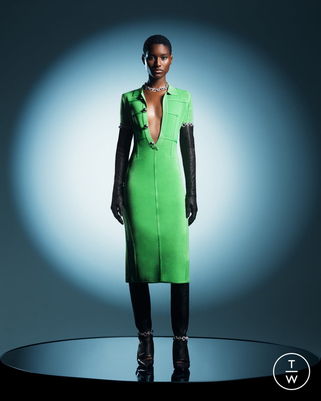 Fashion Week Paris Fall/Winter 2021 look 9 from the David Koma collection womenswear