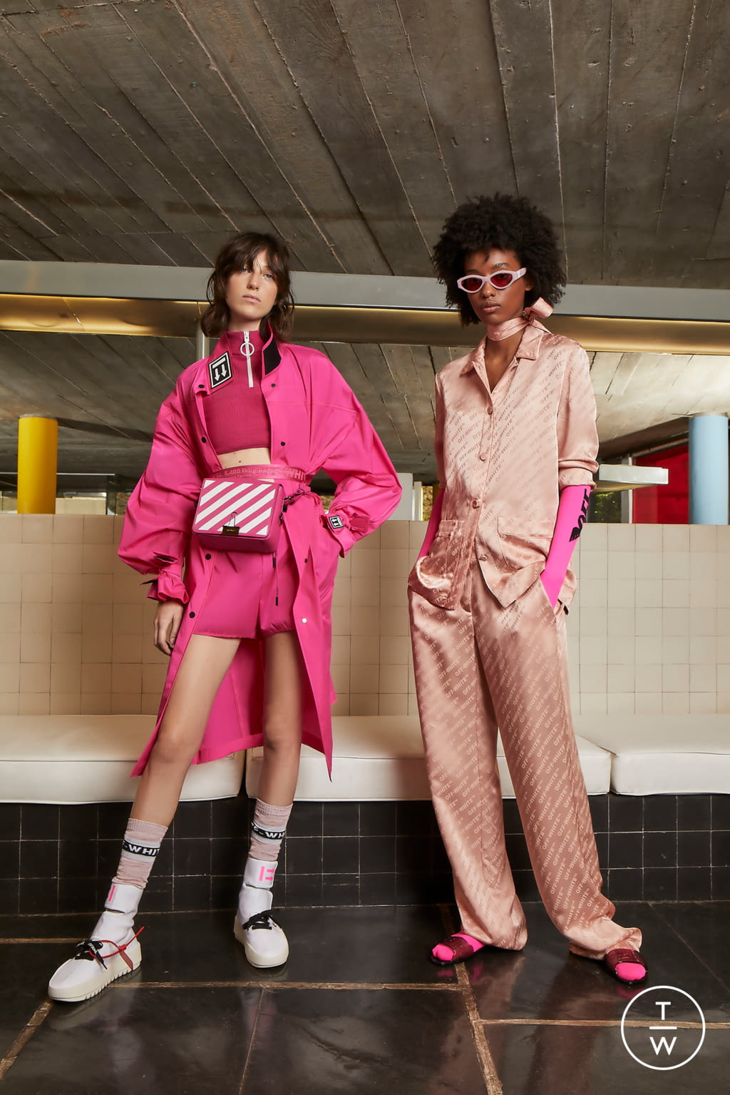 Fashion Week Paris Resort 2019 look 9 from the Off-White collection 女装