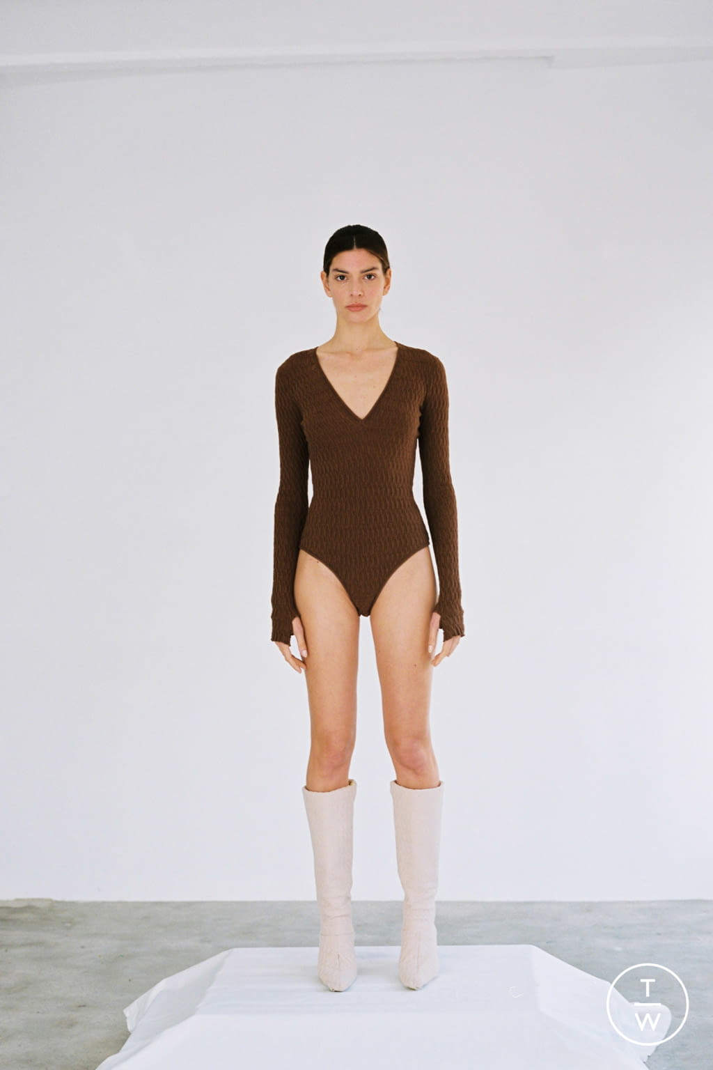 Fashion Week London Fall/Winter 2021 look 9 from the SONIA CARRASCO collection womenswear