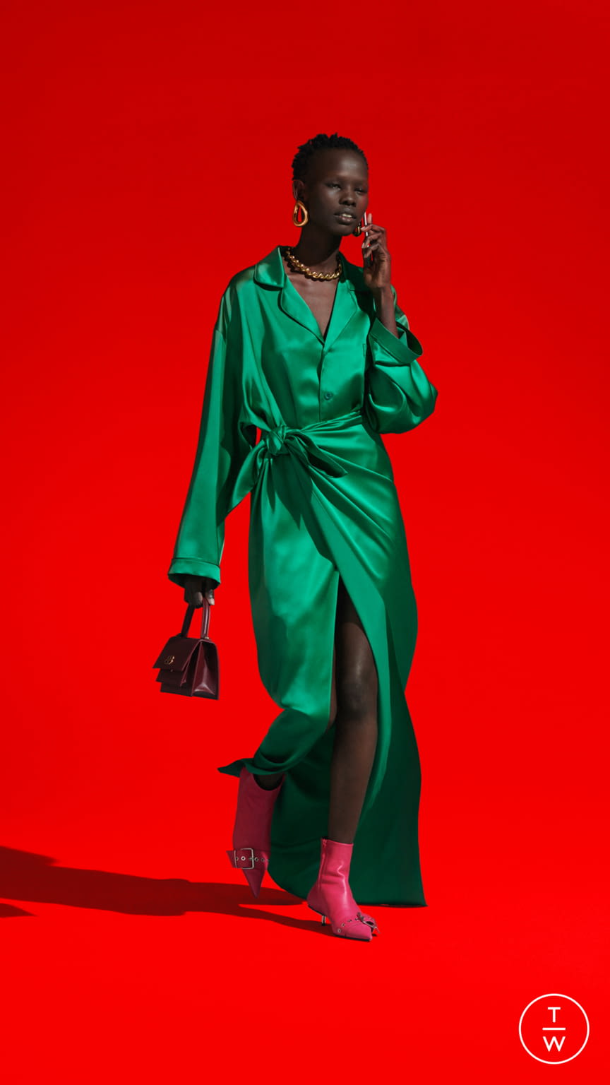 Fashion Week Paris Pre-Fall 2019 look 92 from the Balenciaga collection womenswear