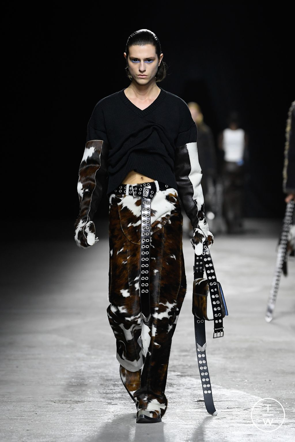 Fashion Week Florence - Pitti Fall/Winter 2024 look 18 de la collection Achilles Ion Gabriel menswear