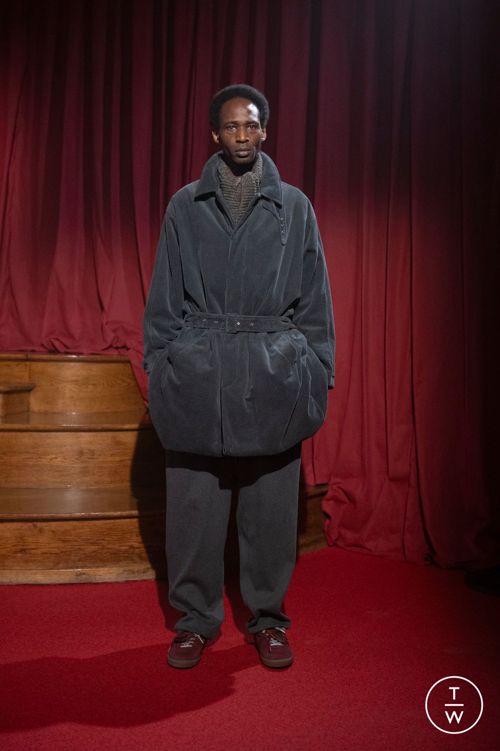 Fashion Week Paris Fall/Winter 2026 look 5 de la collection Magliano menswear