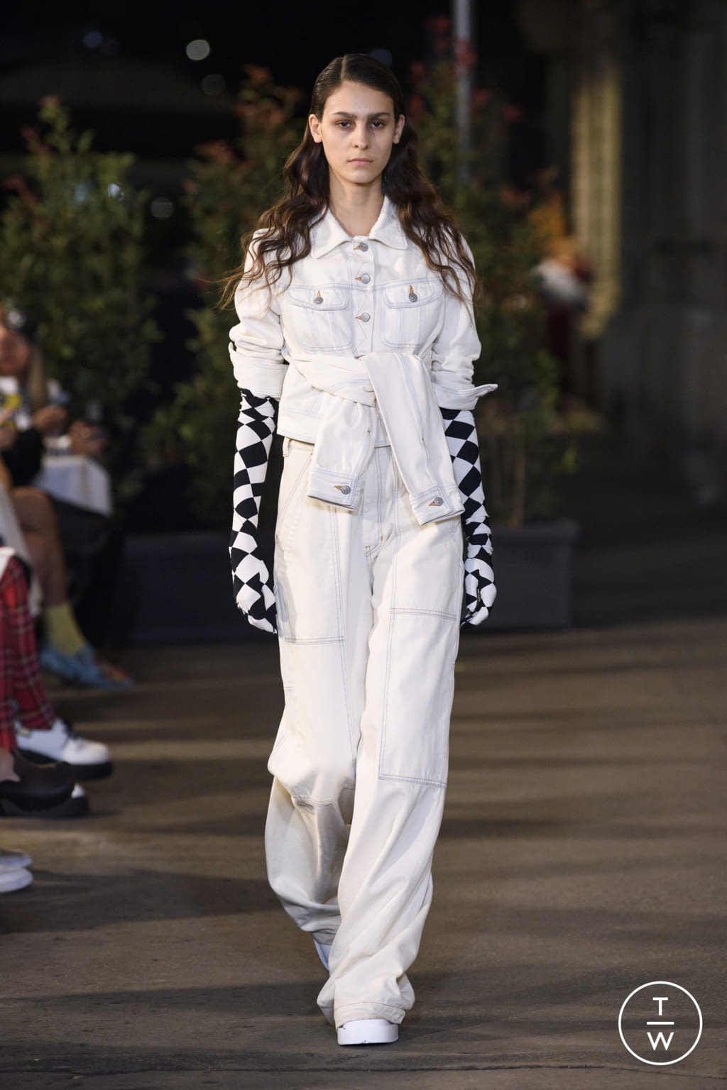 Fashion Week Milan Spring/Summer 2022 look 7 from the MM6 collection womenswear