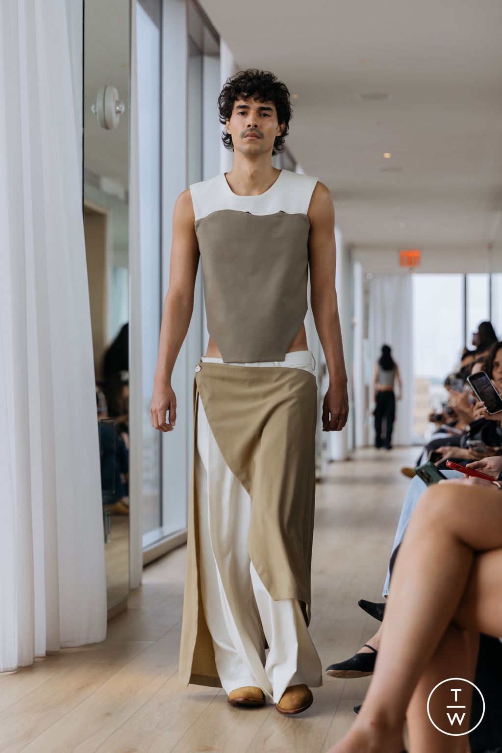 Fashion Week New York Spring/Summer 2025 look 1 de la collection Campillo womenswear
