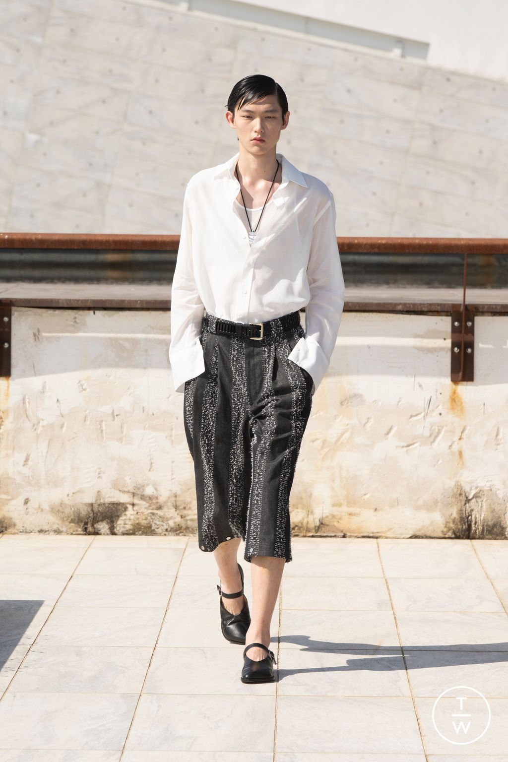 Fashion Week Florence - Pitti Spring/Summer 2026 look 22 from the Niccolò Pasqualetti collection menswear