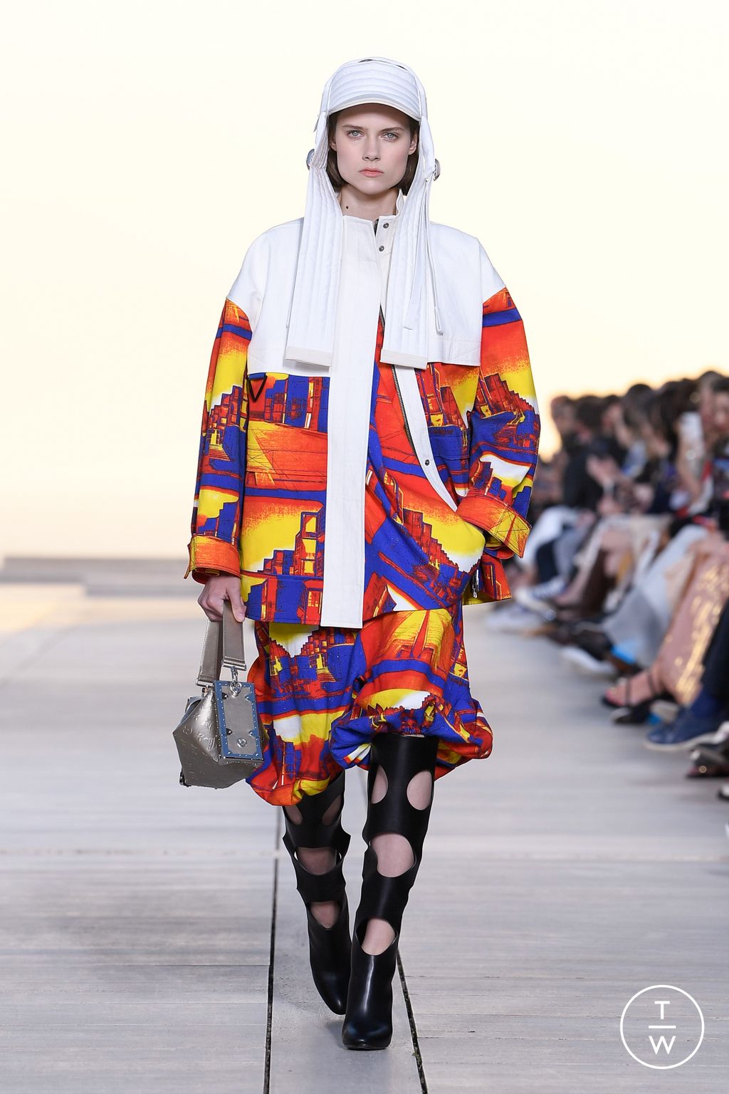 Fashion Week Paris Resort 2023 look 23 from the Louis Vuitton collection 女装