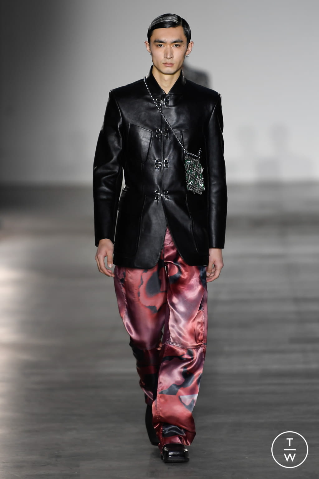Fashion Week London Fall/Winter 2020 look 23 from the Pronounce collection 男装