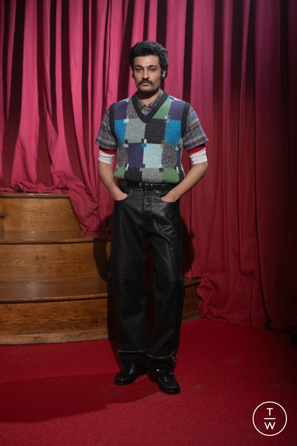 Fashion Week Paris Fall/Winter 2026 look 26 de la collection Magliano menswear