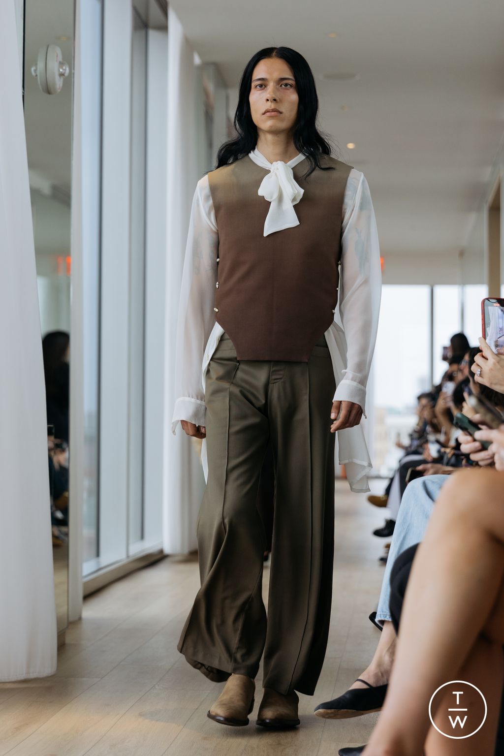 Fashion Week New York Spring-Summer 2025 look 3 from the Campillo collection womenswear