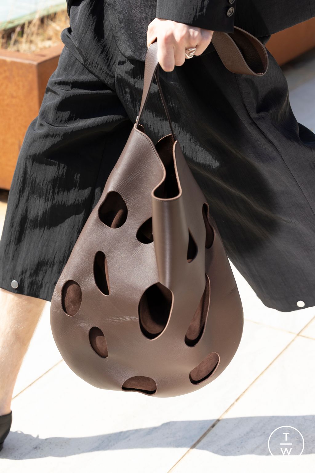 Fashion Week Florence - Pitti Spring/Summer 2026 look 33 from the Niccolò Pasqualetti collection 男装配饰