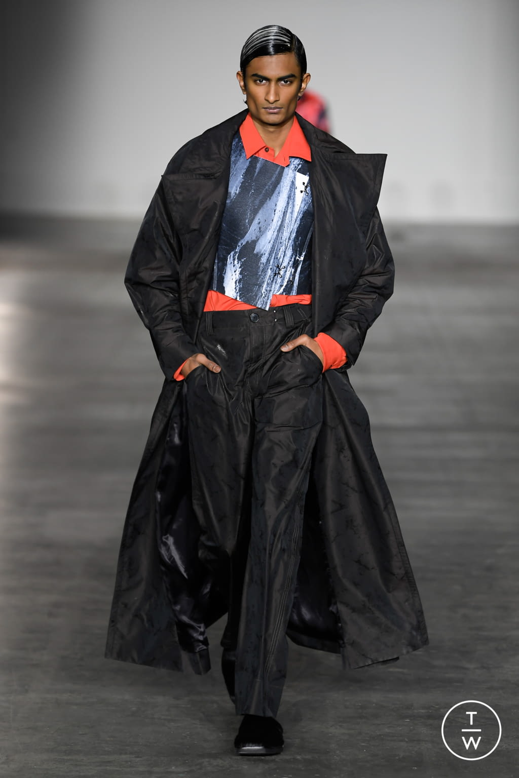 Fashion Week London Fall/Winter 2020 look 40 from the Pronounce collection 男装