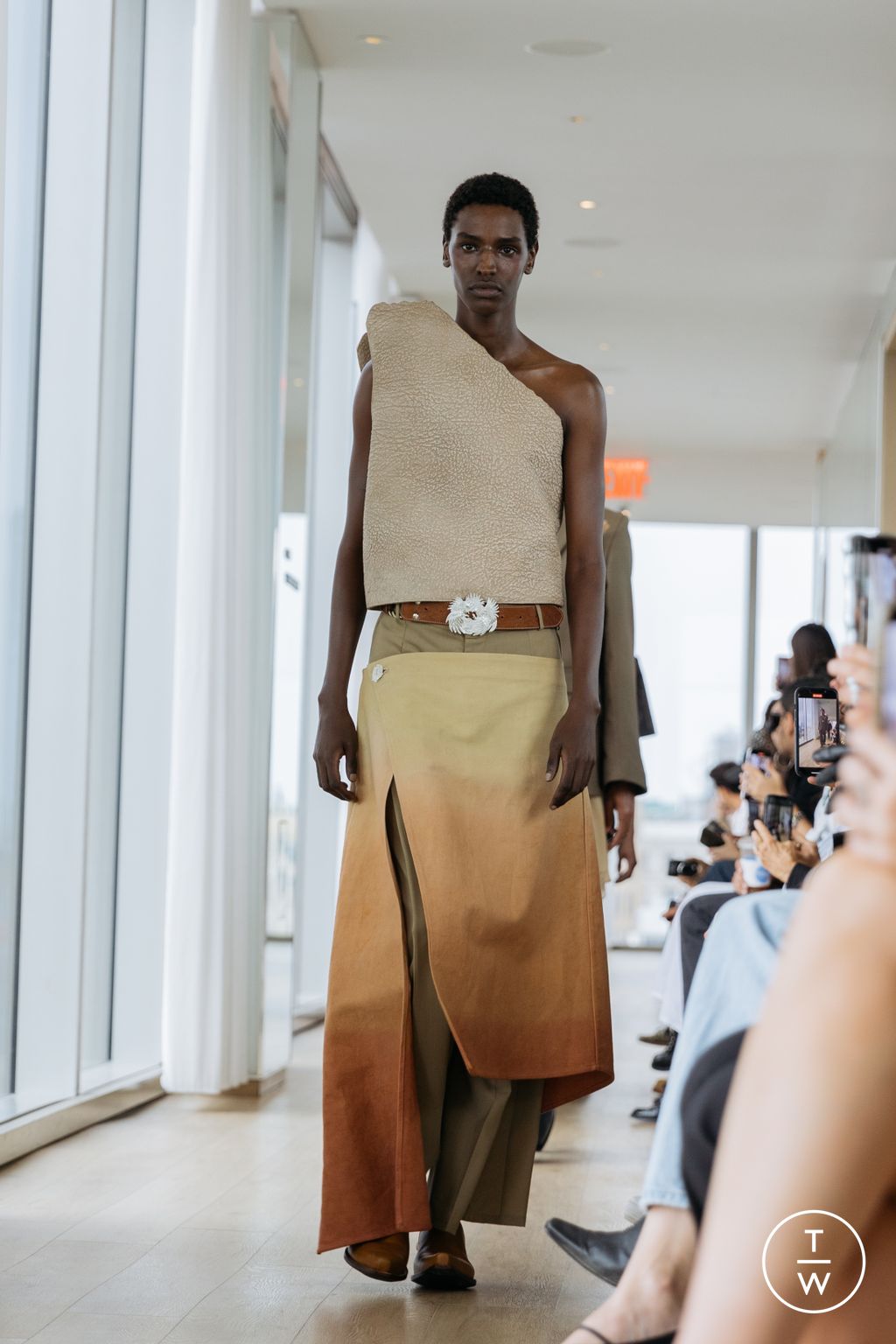 Fashion Week New York Spring/Summer 2025 look 6 de la collection Campillo womenswear