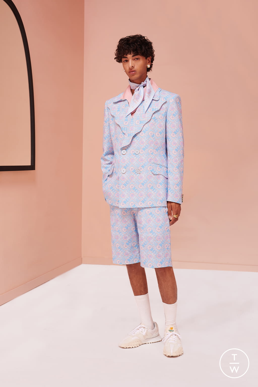 Fashion Week Paris Spring/Summer 2022 look 7 from the Casablanca collection menswear