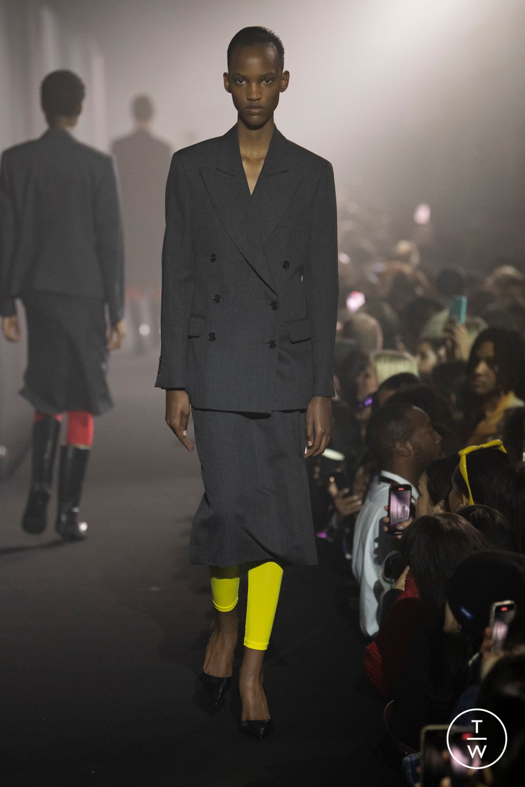 Fashion Week London Spring/Summer 2023 look 64 from the Raf Simons collection womenswear