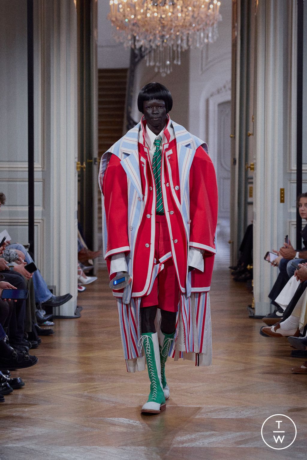 Fashion Week Paris Spring/Summer 2026 look 12 from the Thom Browne collection 女装