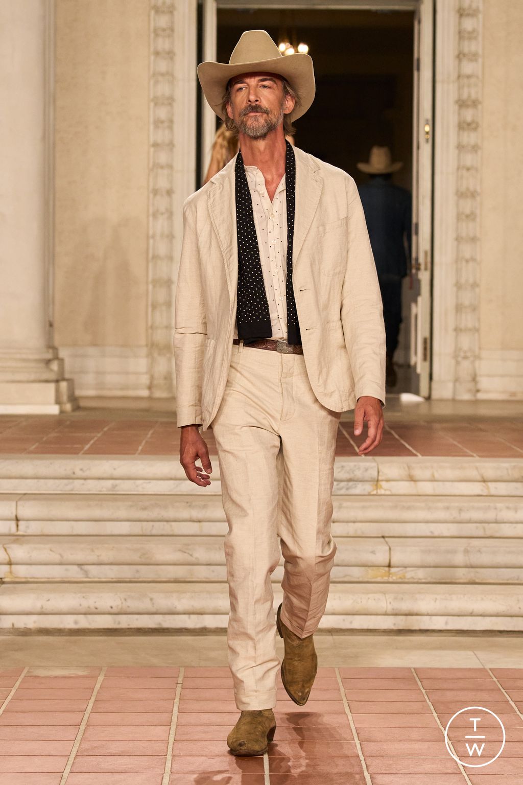 Fashion Week New York Spring/Summer 2023 look 12 from the Ralph Lauren collection 女装