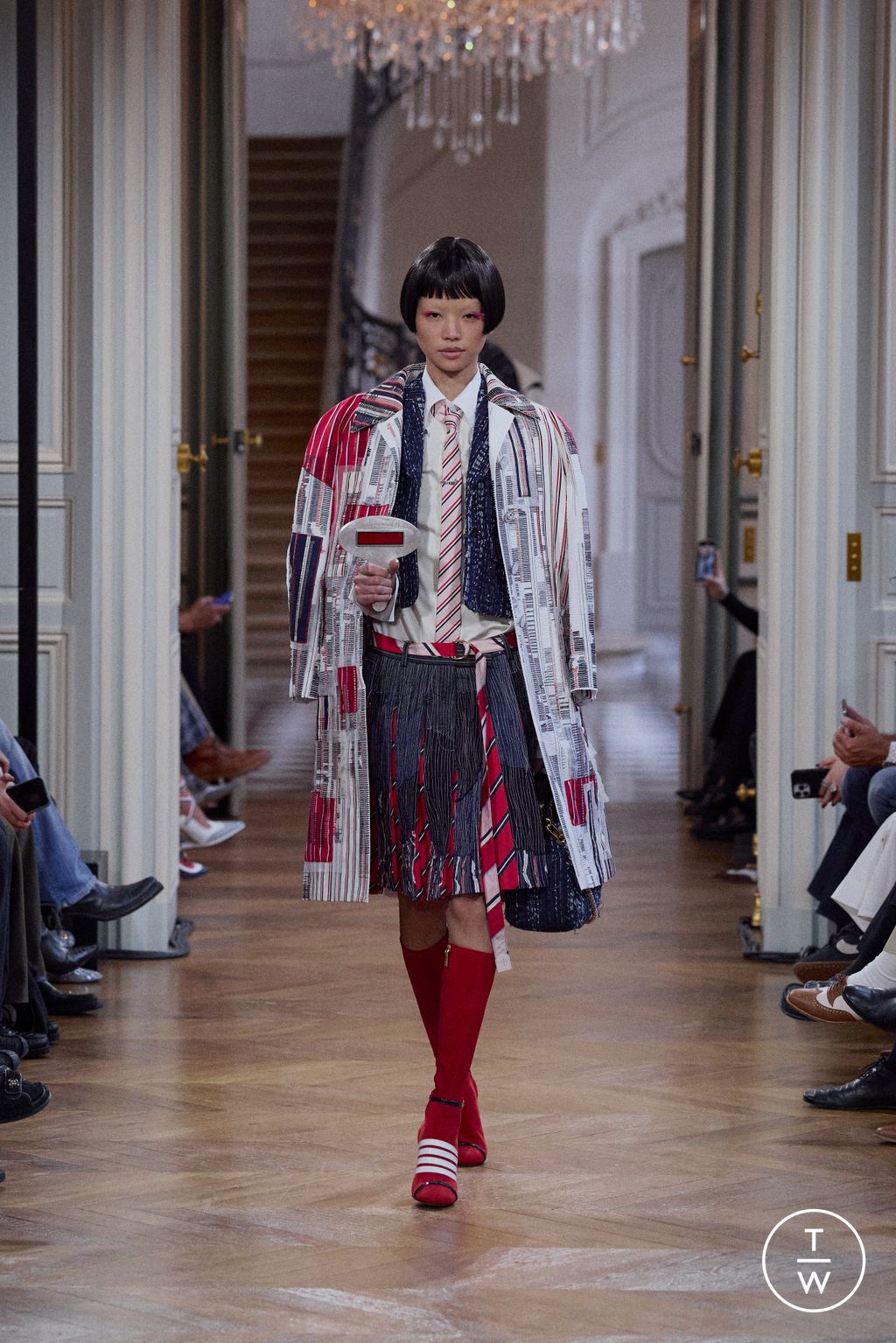 Fashion Week Paris Spring/Summer 2026 look 16 de la collection Thom Browne womenswear