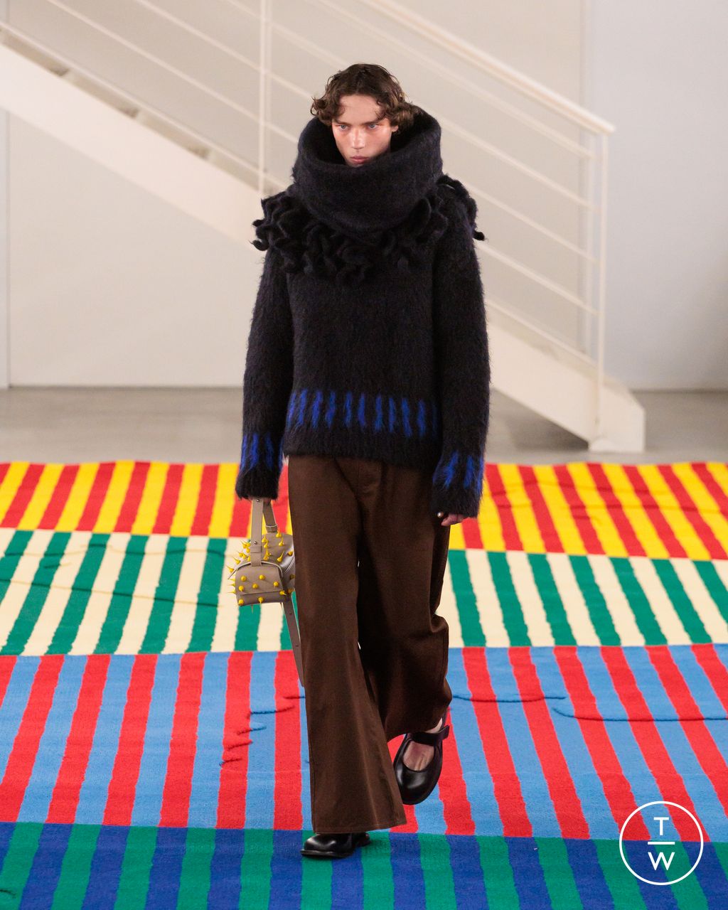Fashion Week Milan Fall/Winter 2024 look 2 from the Sunnei collection womenswear