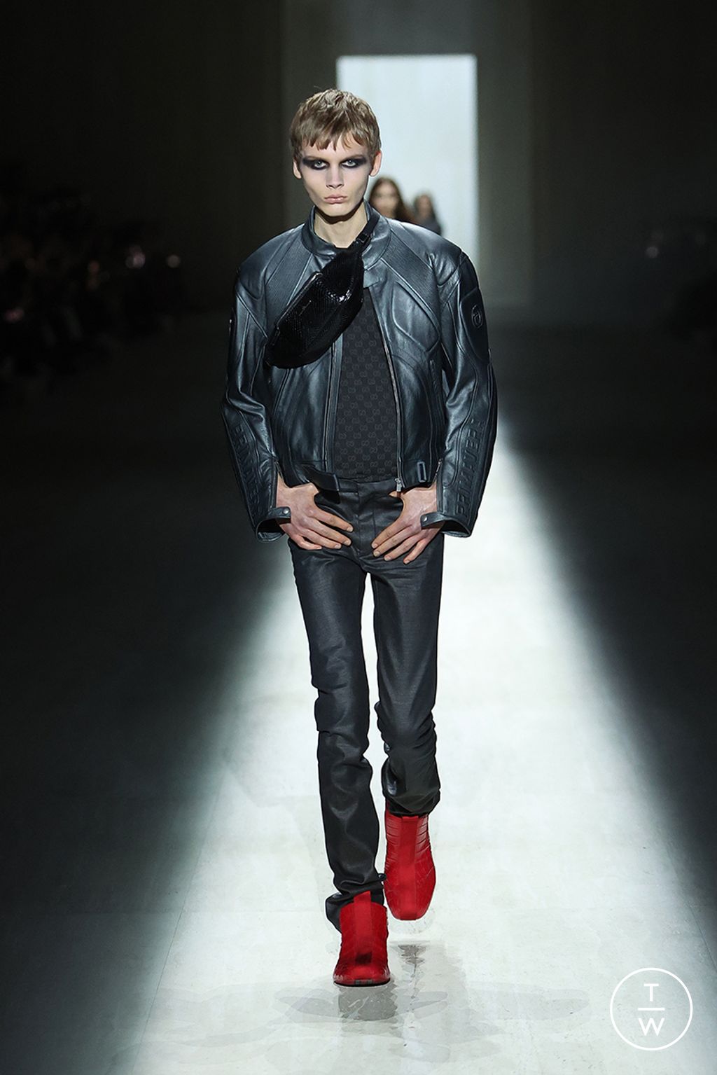 Fashion Week Milan Fall/Winter 2026 look 24 from the Gucci collection womenswear