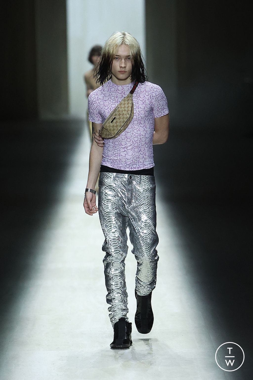 Fashion Week Milan Fall/Winter 2026 look 27 from the Gucci collection 女装