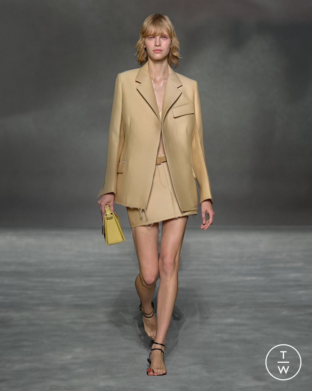 Fashion Week Paris Spring/Summer 2023 look 3 from the Lanvin collection 女装