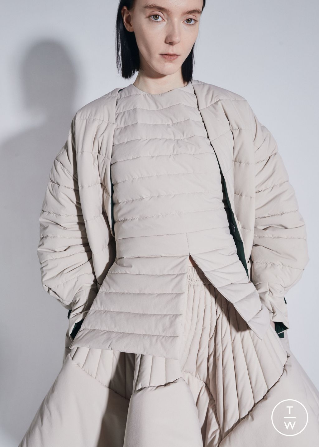 Fashion Week Paris Pre-Fall 2023 look 7 de la collection Dawei womenswear