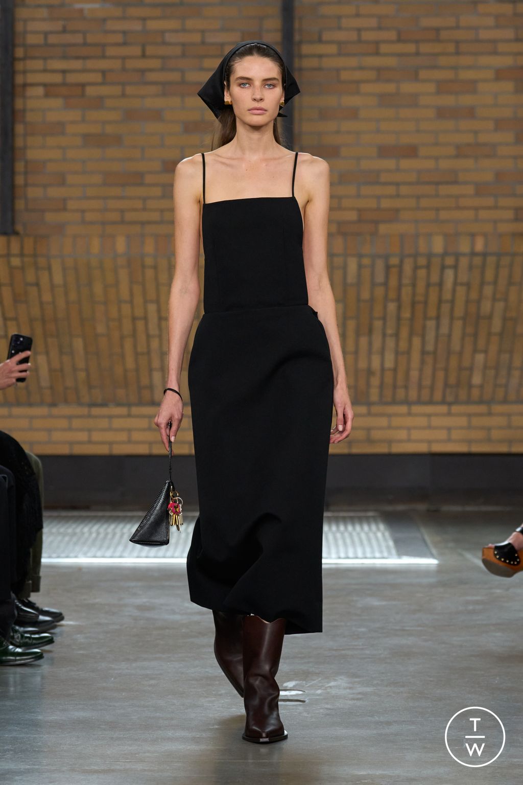 Fashion Week New York Spring/Summer 2026 look 3 from the Calvin Klein Collection collection womenswear