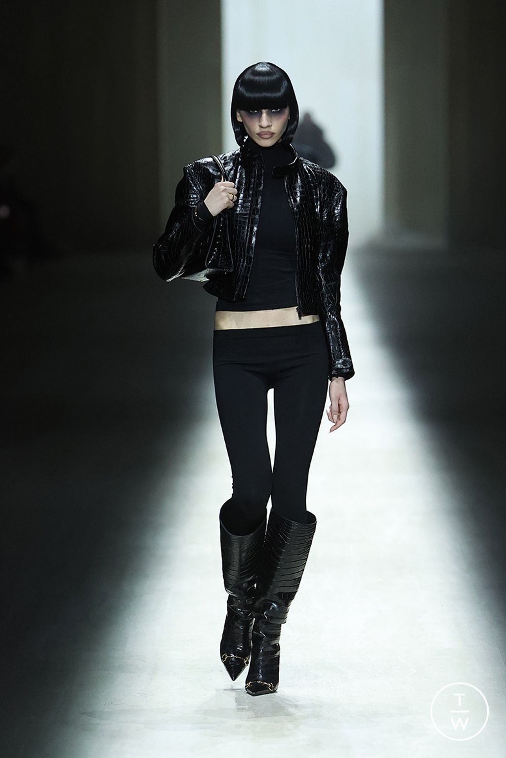 Fashion Week Milan Fall/Winter 2026 look 30 from the Gucci collection womenswear