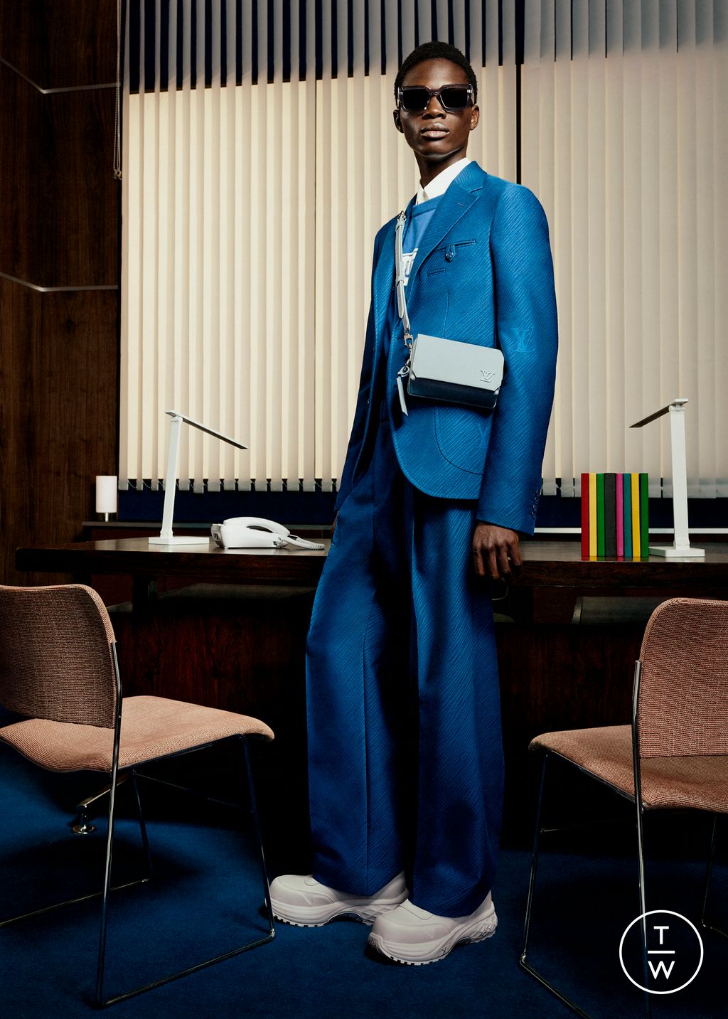 Fashion Week Paris Pre-Fall 2024 look 67 from the Louis Vuitton collection menswear