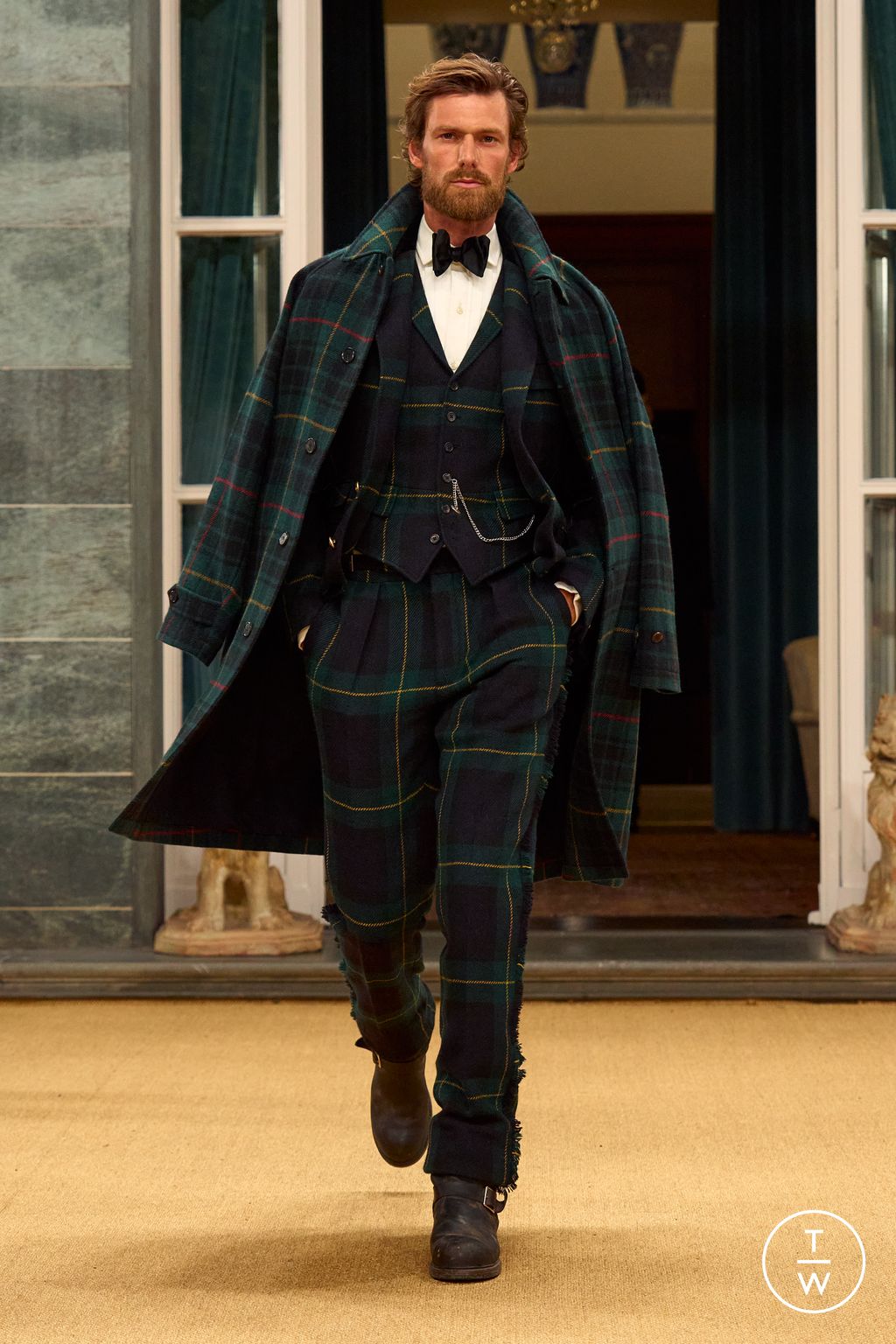 Fashion Week Milan Fall/Winter 2026 look 33 from the Polo Ralph Lauren collection menswear