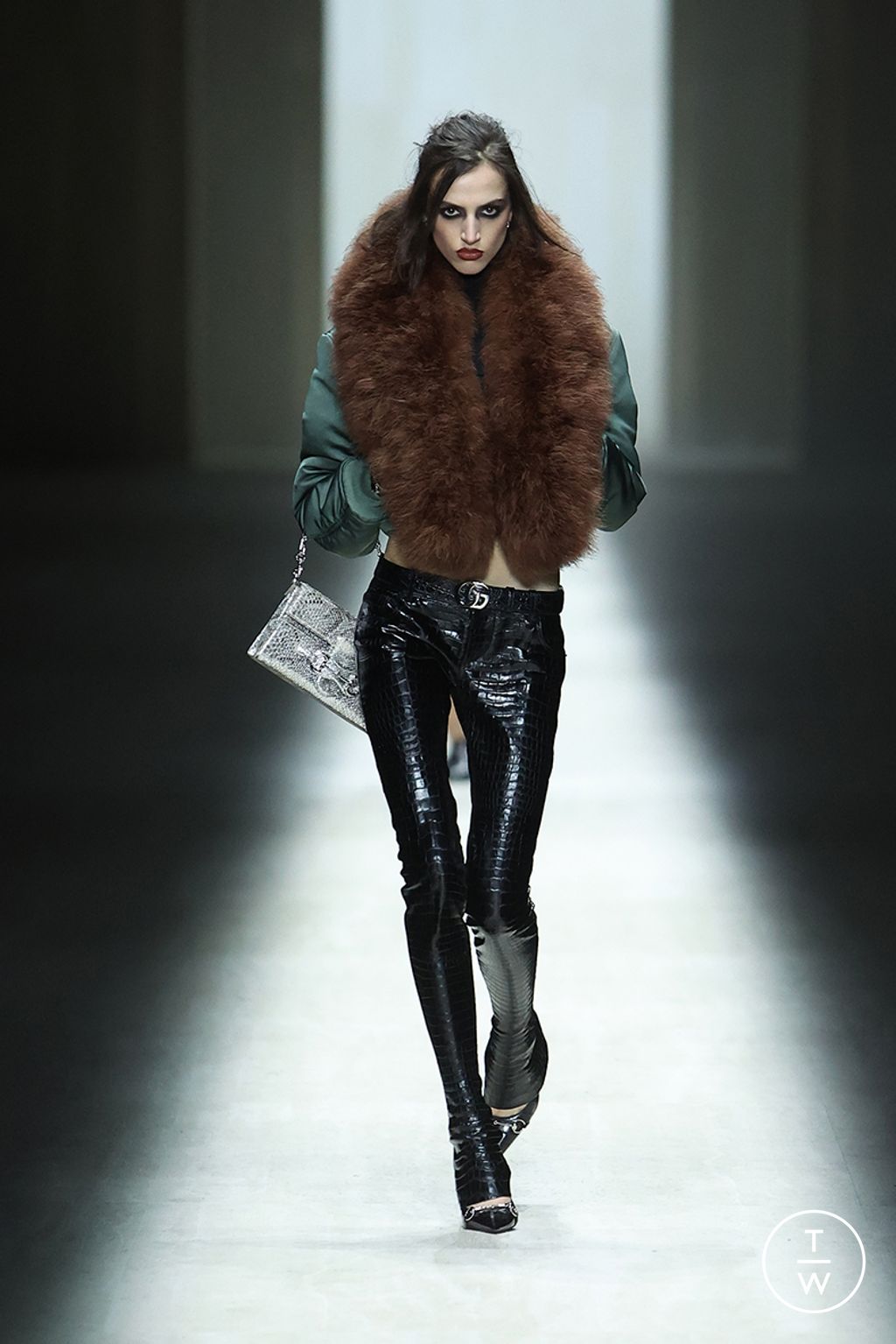 Fashion Week Milan Fall/Winter 2026 look 34 from the Gucci collection womenswear