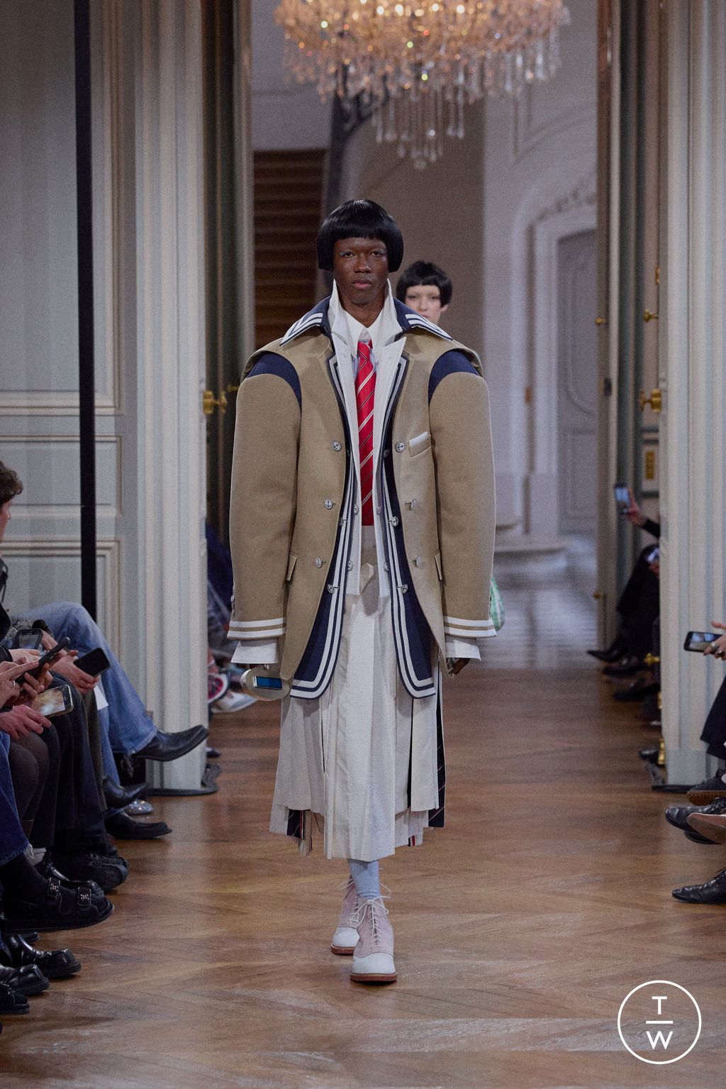 Fashion Week Paris Spring/Summer 2026 look 37 de la collection Thom Browne womenswear