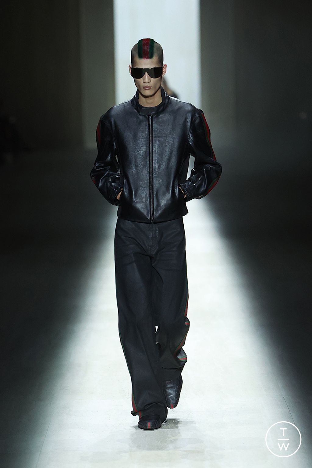 Fashion Week Milan Fall/Winter 2026 look 39 from the Gucci collection womenswear