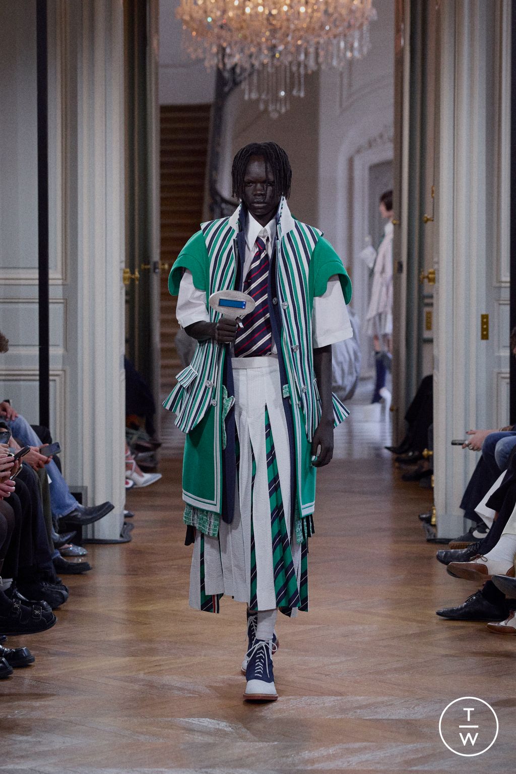 Fashion Week Paris Spring/Summer 2026 look 39 from the Thom Browne collection 女装