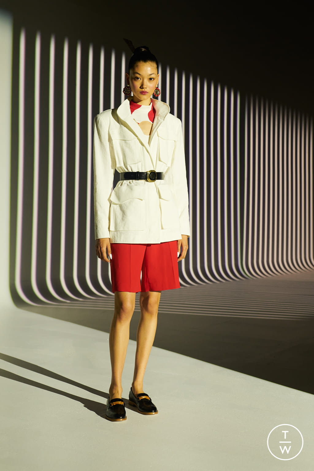Fashion Week Paris Spring/Summer 2022 look 42 from the Casablanca collection 男装
