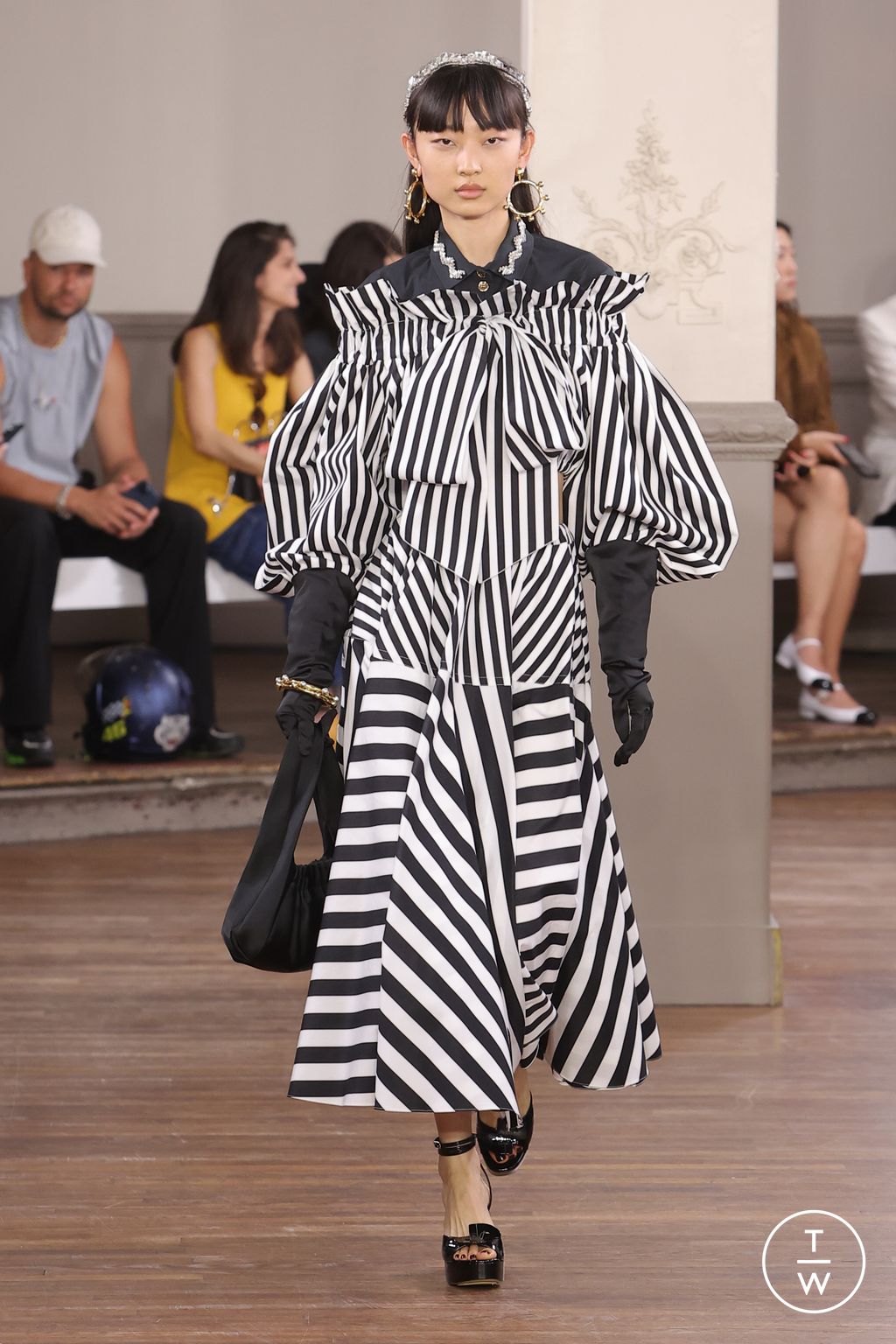 Fashion Week Paris Spring/Summer 2024 look 5 from the Patou collection 女装