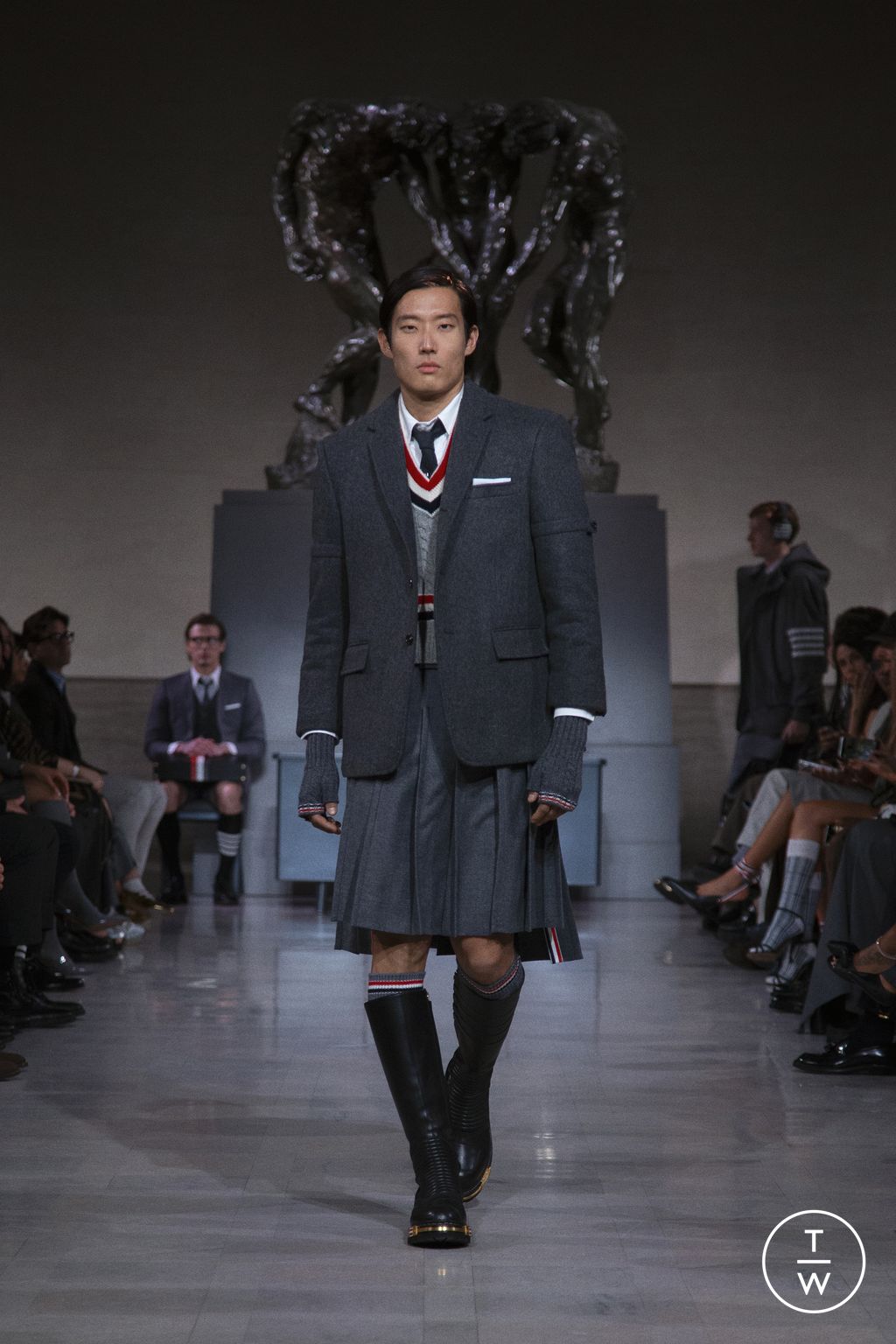 Fashion Week New York Fall/Winter 2026 look 5 de la collection Thom Browne womenswear
