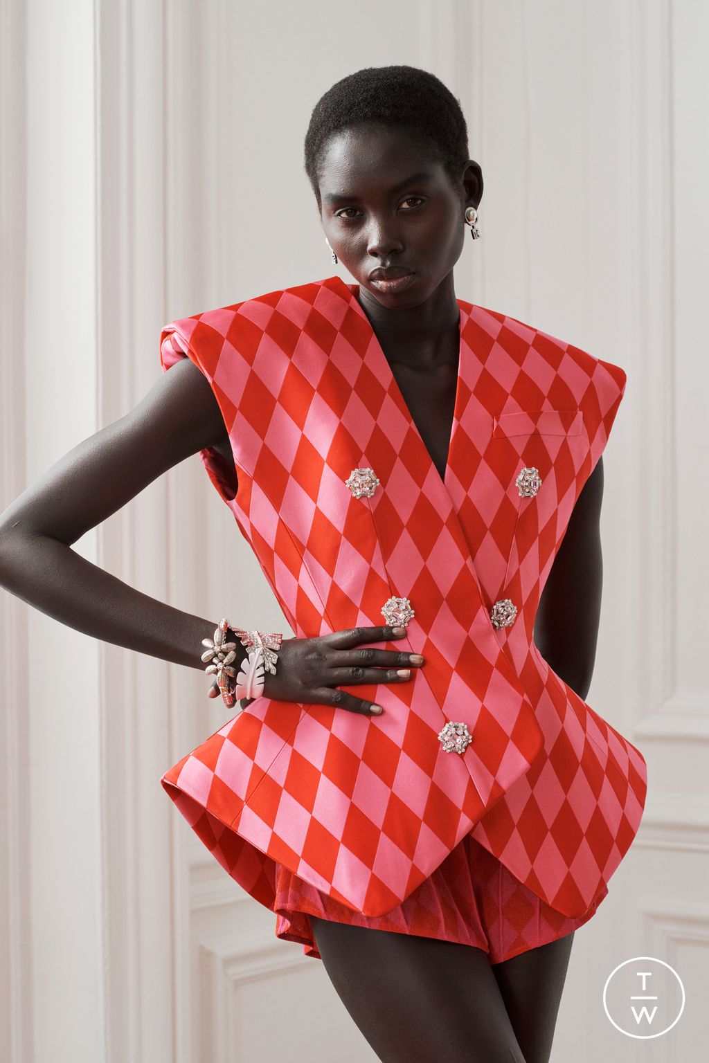 Fashion Week Paris Pre-Fall 2024 look 5 de la collection Balmain womenswear