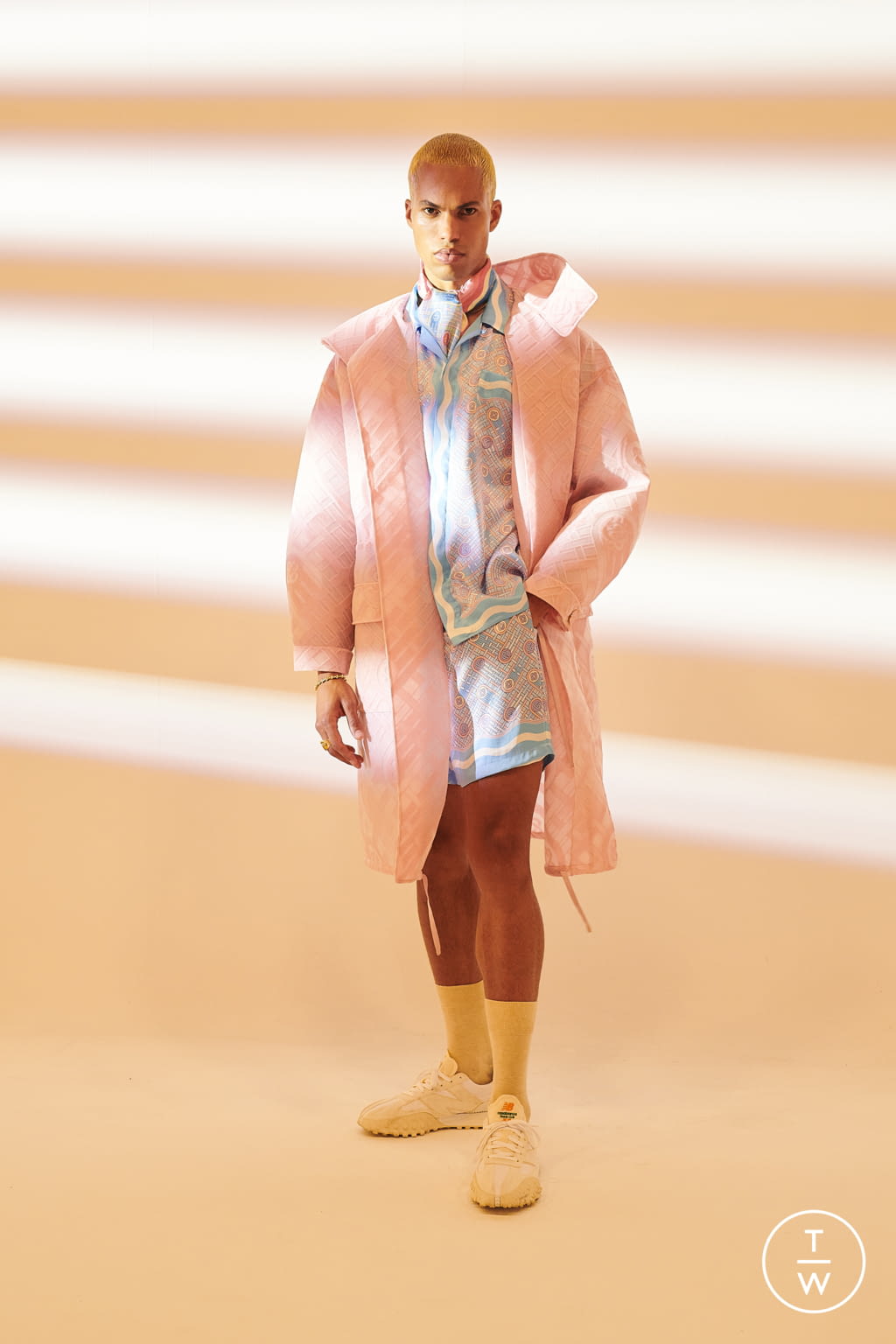 Fashion Week Paris Spring/Summer 2022 look 54 from the Casablanca collection menswear