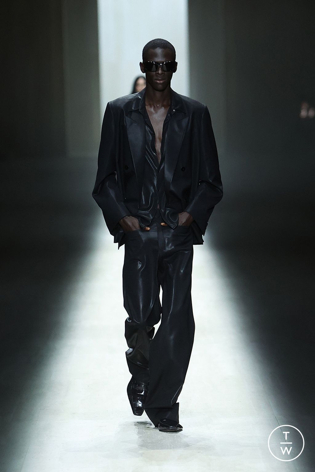 Fashion Week Milan Fall/Winter 2026 look 55 from the Gucci collection womenswear