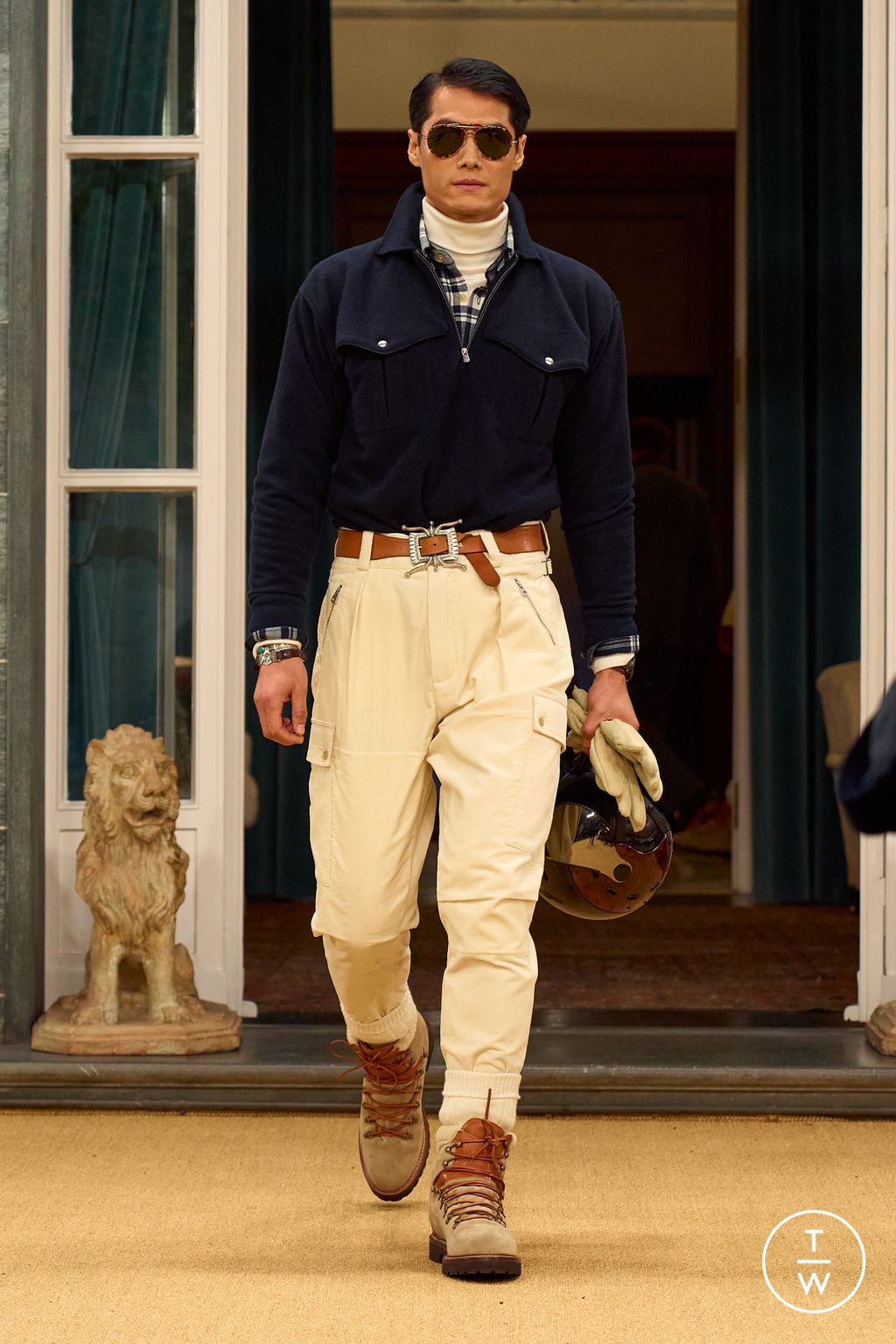 Fashion Week Milan Fall/Winter 2026 look 59 de la collection Ralph Lauren Purple Label menswear
