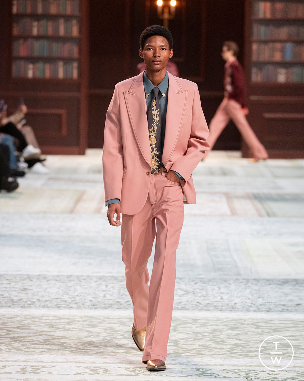 Fashion Week Paris Fall/Winter 2026 look 6 from the Amiri collection menswear