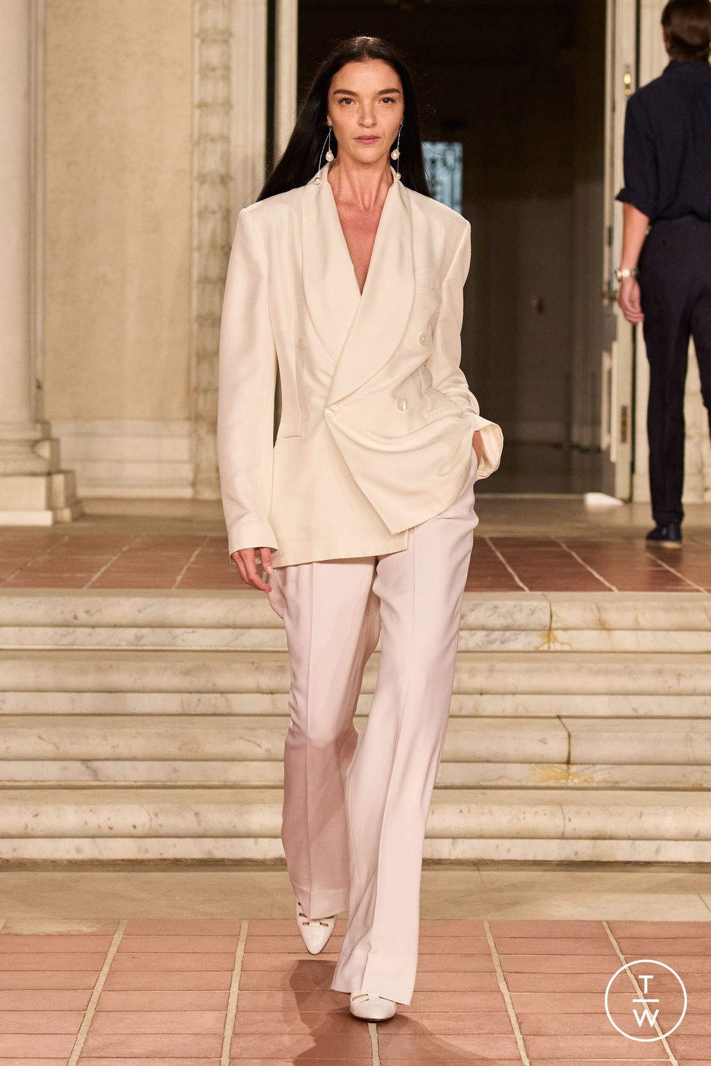 Fashion Week New York Spring/Summer 2023 look 62 from the Ralph Lauren collection womenswear